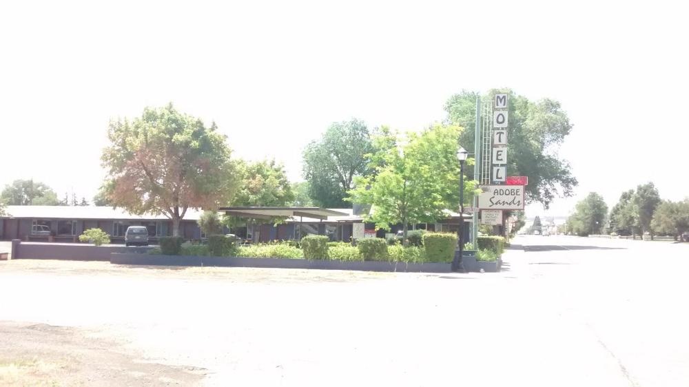 Adobe Sands Motel